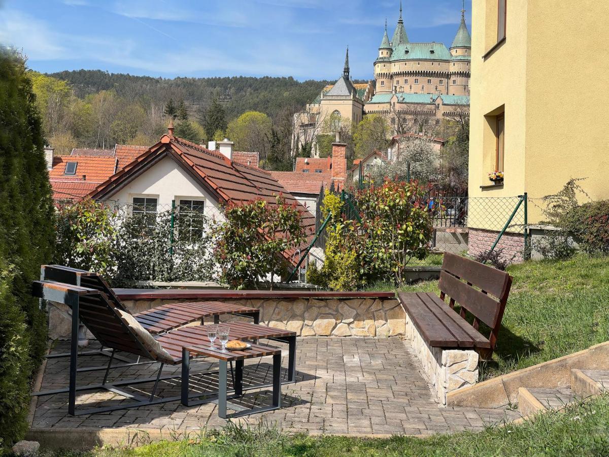 Apartments Hradny Mur Bojnice Extérieur photo